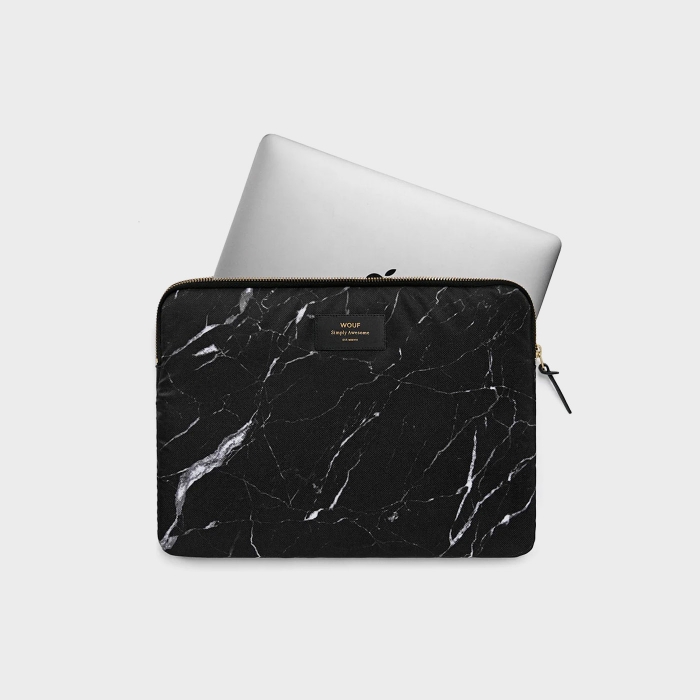 Wouf Black Marble Laptop Kılıfı 15-16"