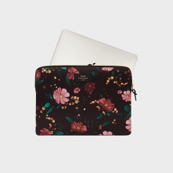 Wouf Black Flowers Laptop Kılıfı 15-16"