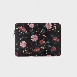 Wouf Black Flowers Laptop Kılıfı 15-16"