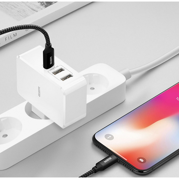 Esr Pd Wall 41W USB-C + 2 USB-A Şarj Cihazı Beyaz